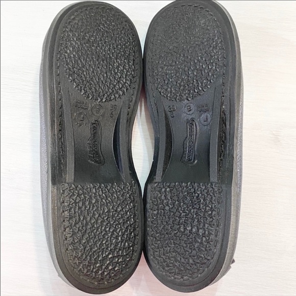 A’rcopedico Metallic Flats - Picture 7 of 8